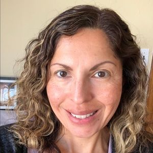 Meet your Posher, Linda